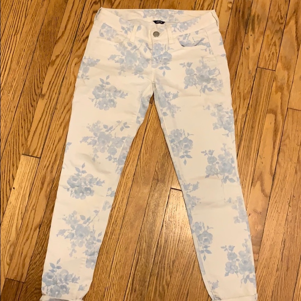 American eagle blue floral white jeans